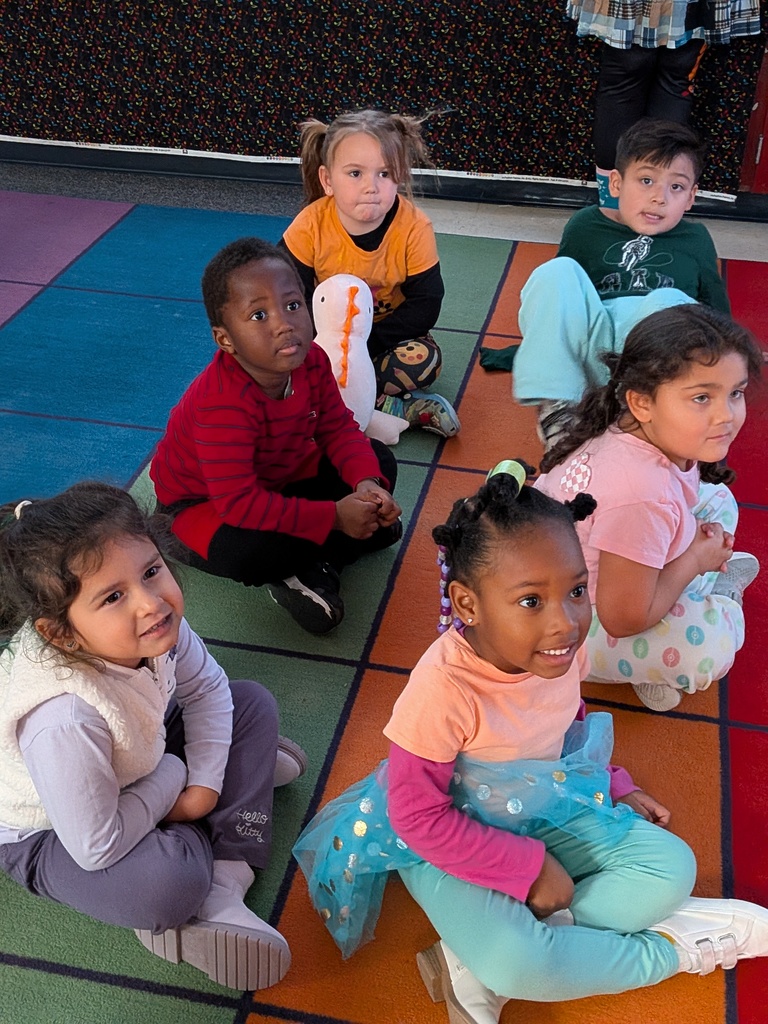 Children in mismatched clothes