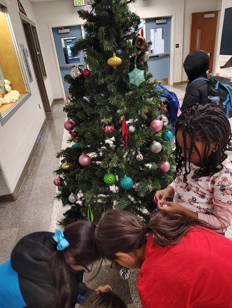 Students, Christmas tree, ornaments