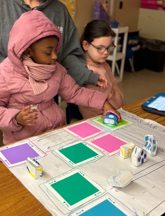 Ms  Vanessa with Ms Jen's Class