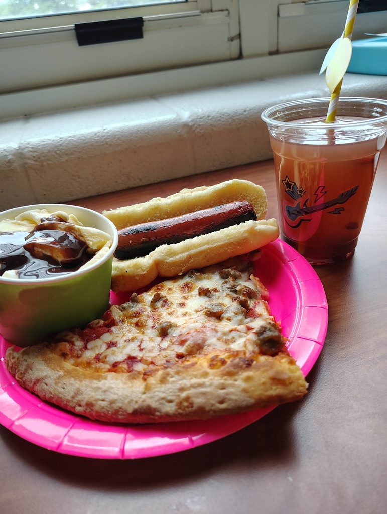 Pizza, hotdog, icecream