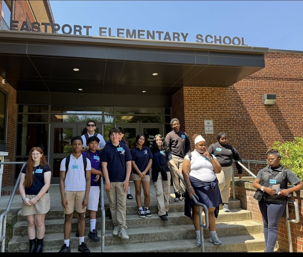 AMS students return to Easport ES