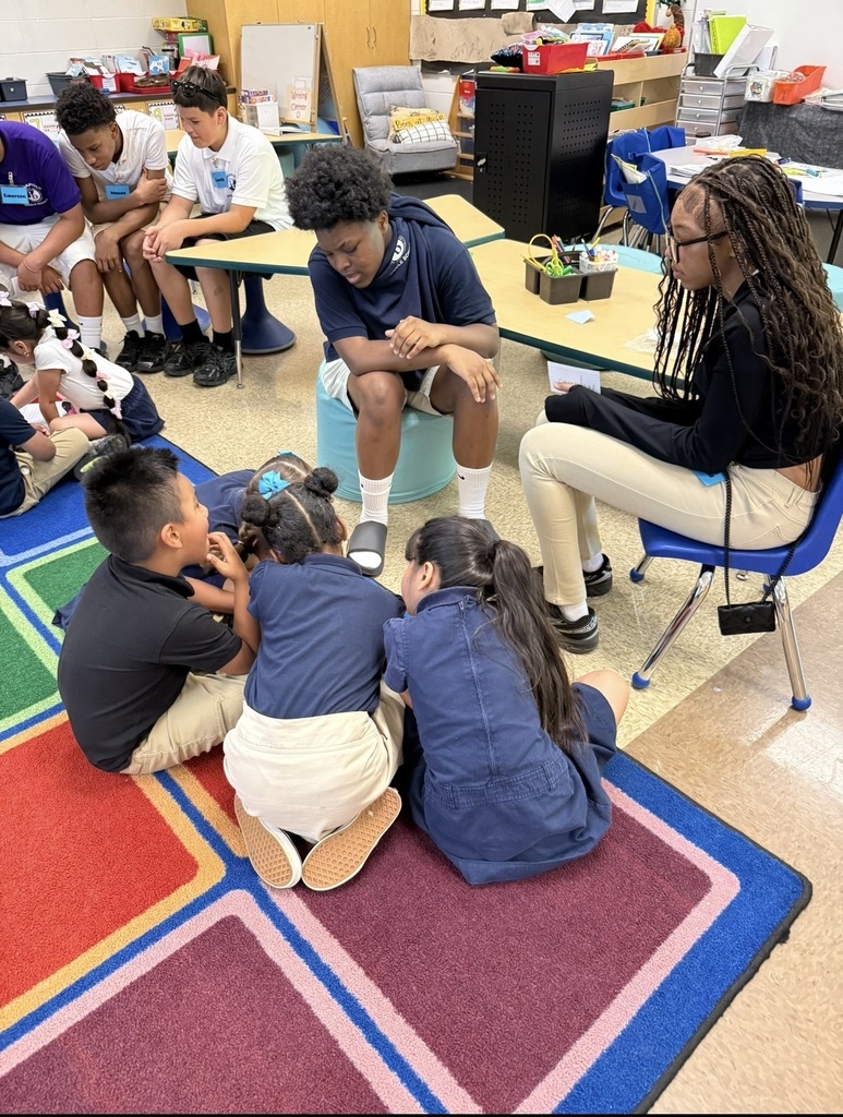 AMS students return to Easport ES