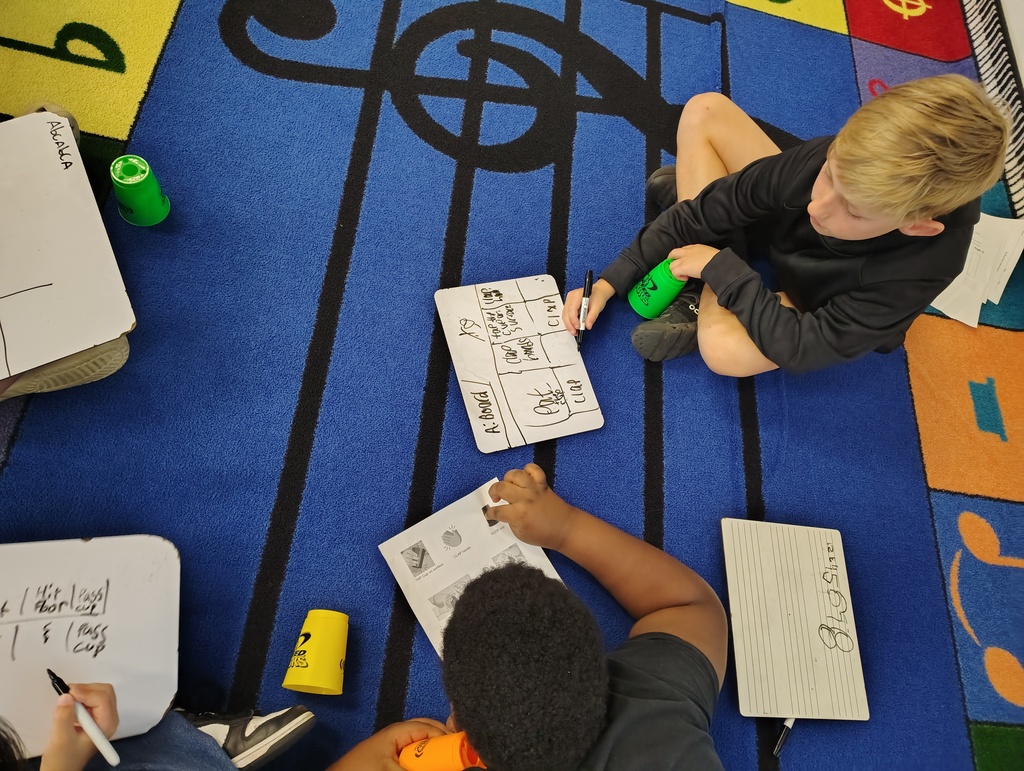 2 boys working together