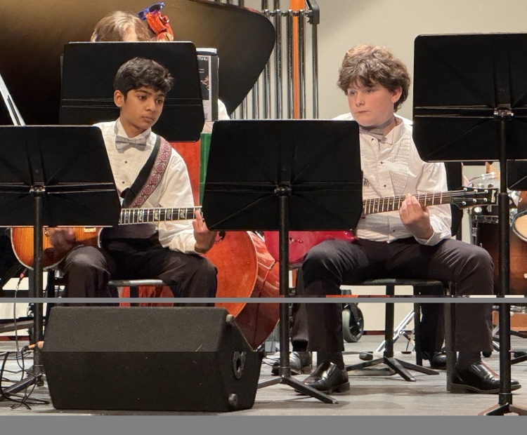 Bravo, band! 🎶👏