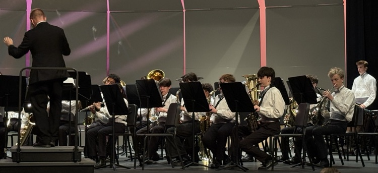 Bravo, band! 🎶👏