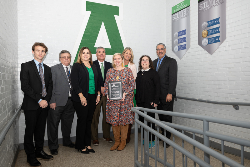 Huerbin receiving honor