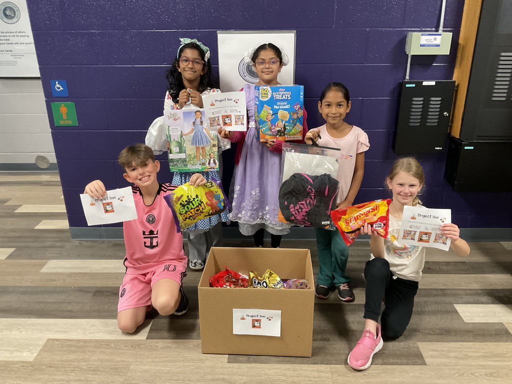 Pritchett student council holding candy. 