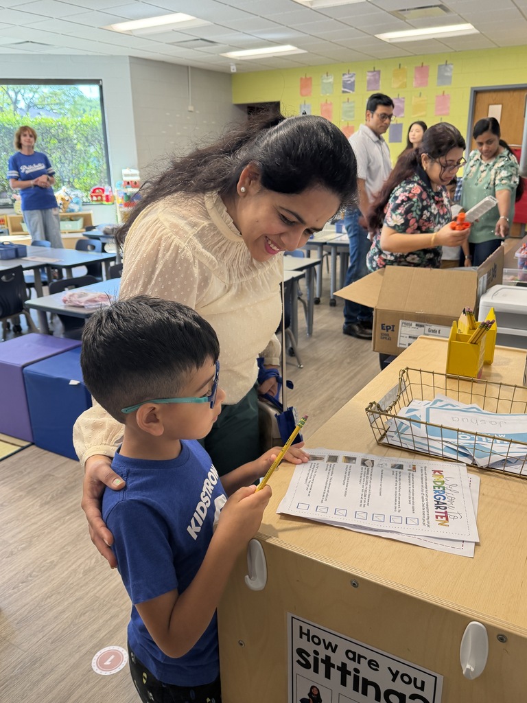 Parent and mom doing a scavenger hunt. 