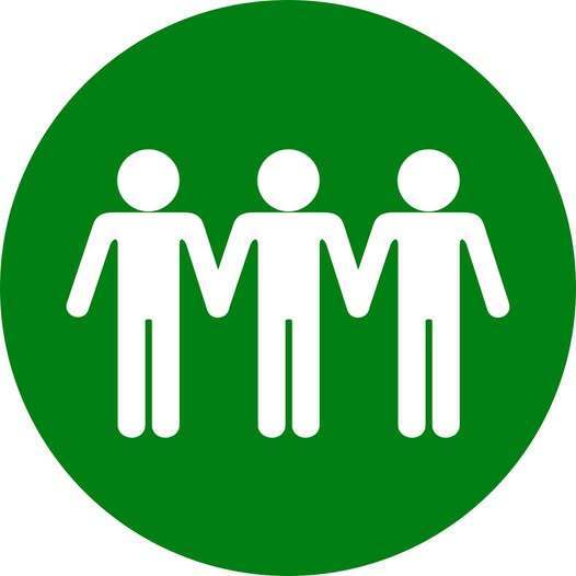 Evacuate Icon - green circle with three people icons in the center, holding hands