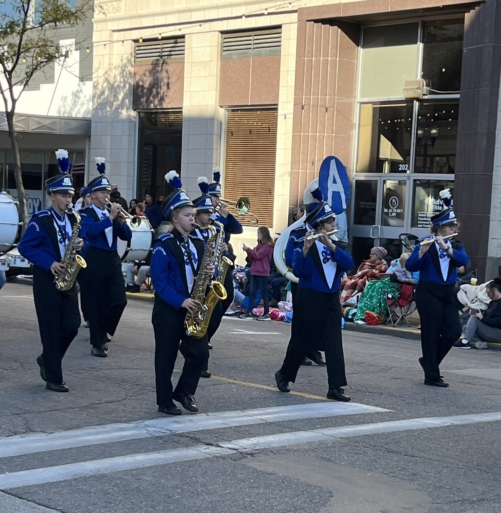 Woodwinds and Sousaphone