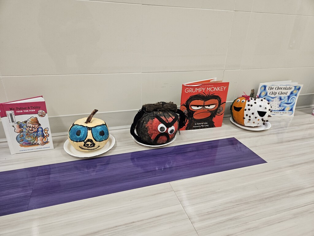 Pumpkin book characters