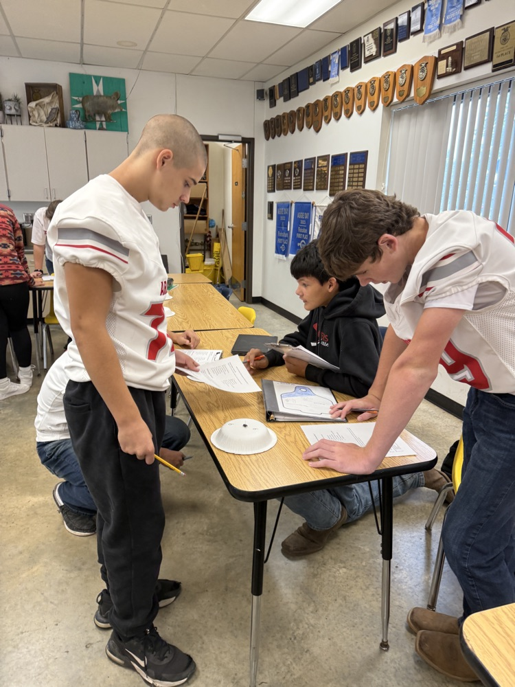 Practice Dairy Foods and Entomology in Intro to Ag 