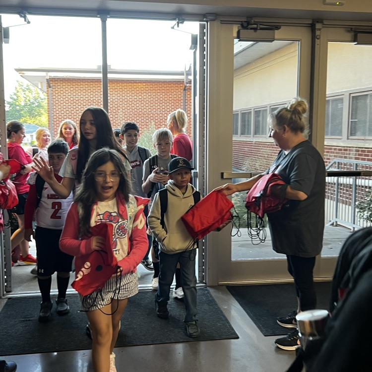 bag giveaway 