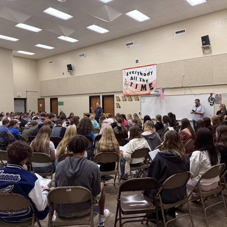 158 singers in rehearsal