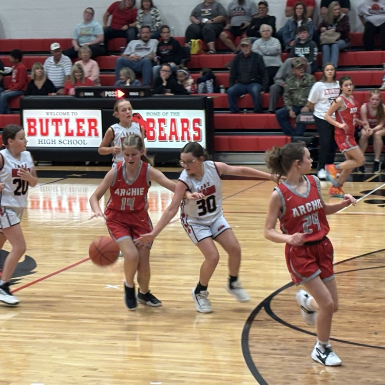 JH Girls Basketball Team 