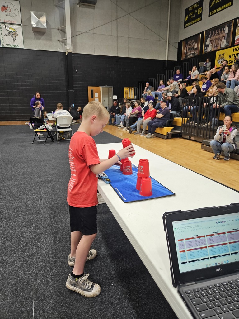 Student cupstacking