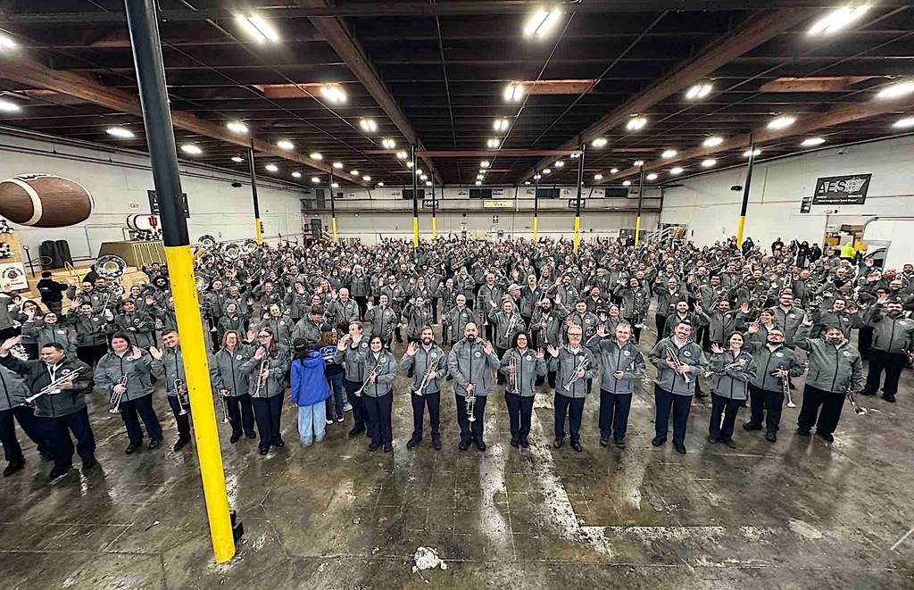 Green-Rose Bowl Parade