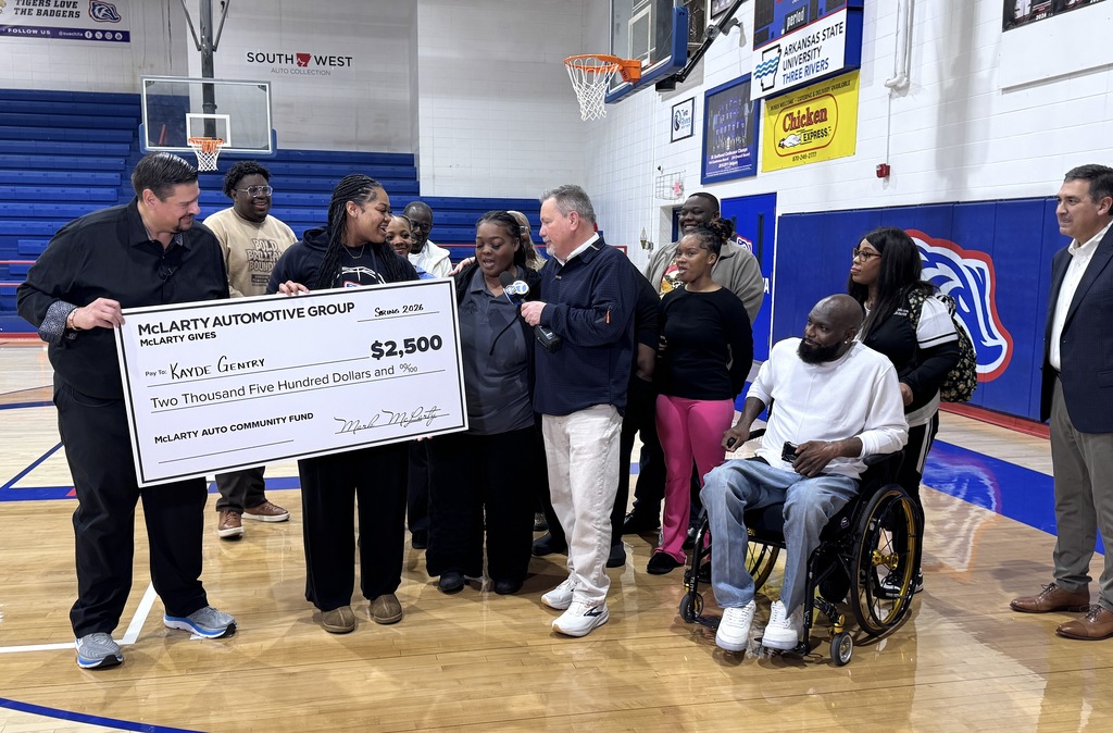 McLarty Scholarship, Kayde Gentry