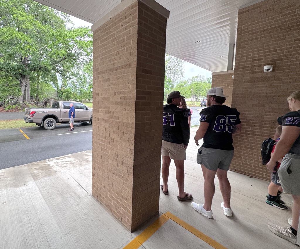 OBU GREETERS AT PEAKE