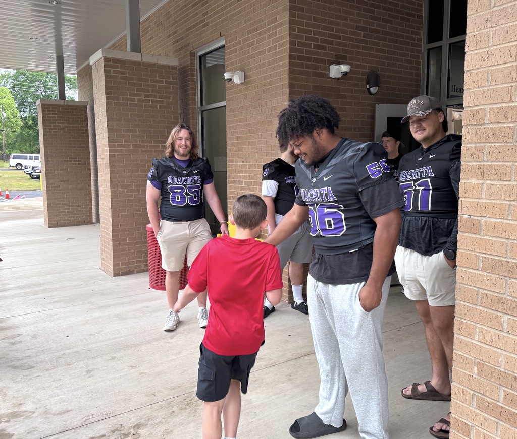 OBU GREETERS AT PEAKE