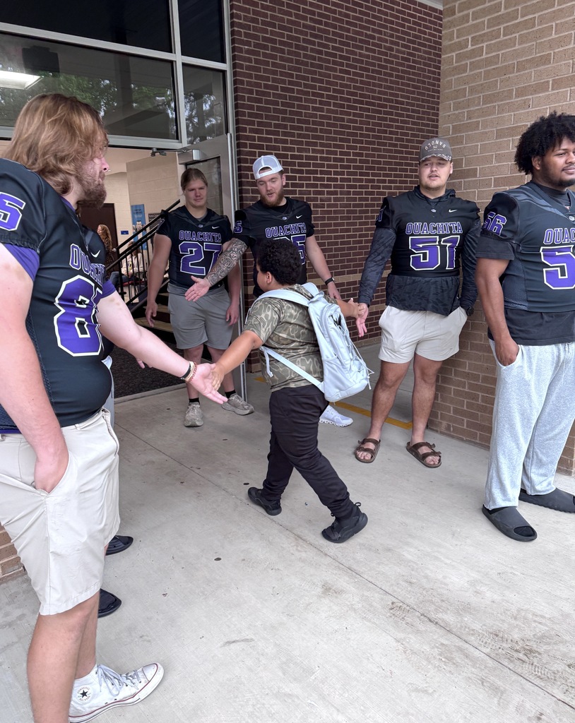 OBU GREETERS AT PEAKE