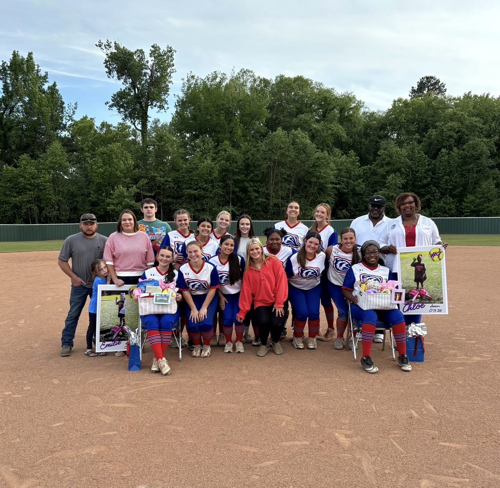 SeniorNightSoftball