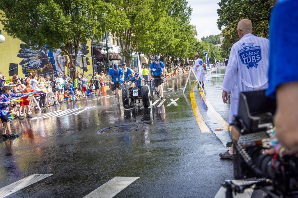 Running of the Tubs