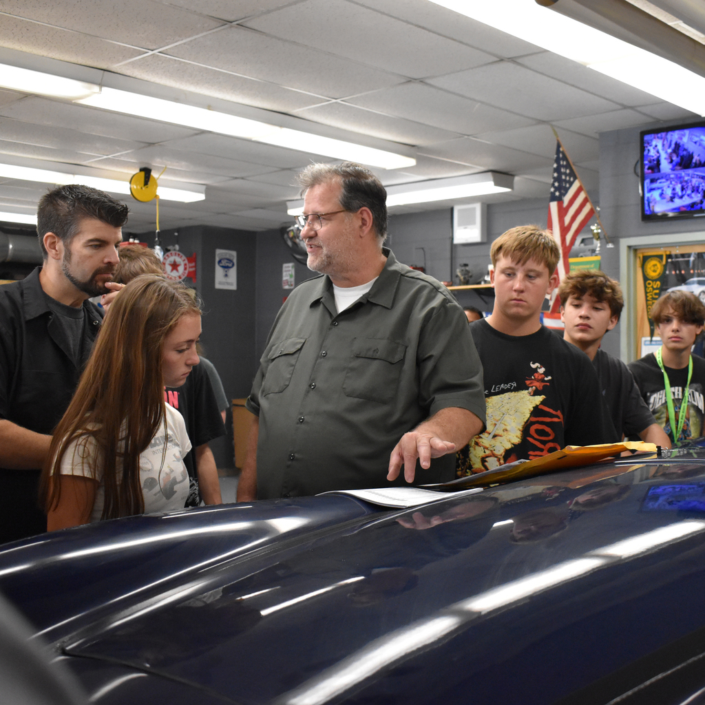 Mark Dougherty, from the Winners Circle shares some pointers with students