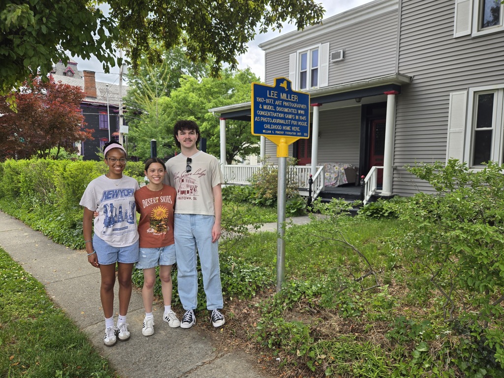 Annabel Weir, Tanya Jabcuga, and Lucas Thazyik
