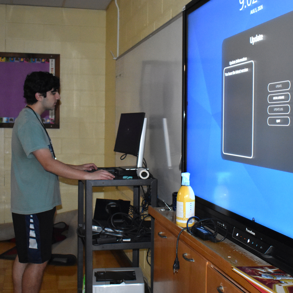 Summer intern configuring  screen.