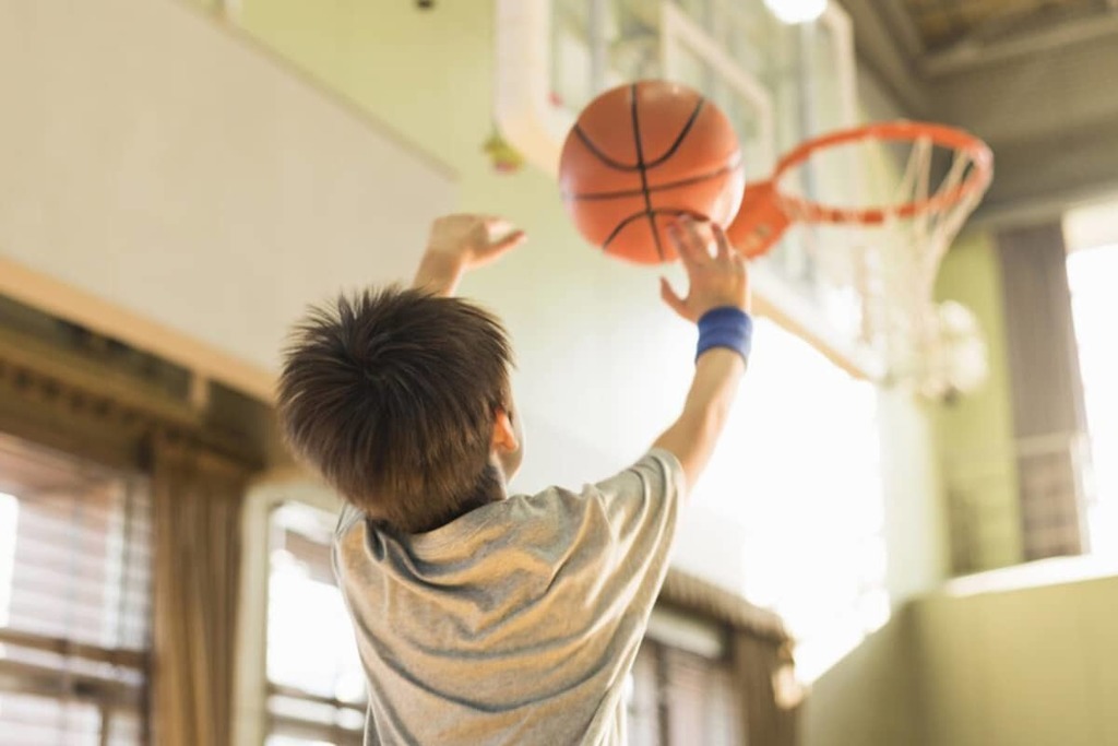 Middle School Basketball