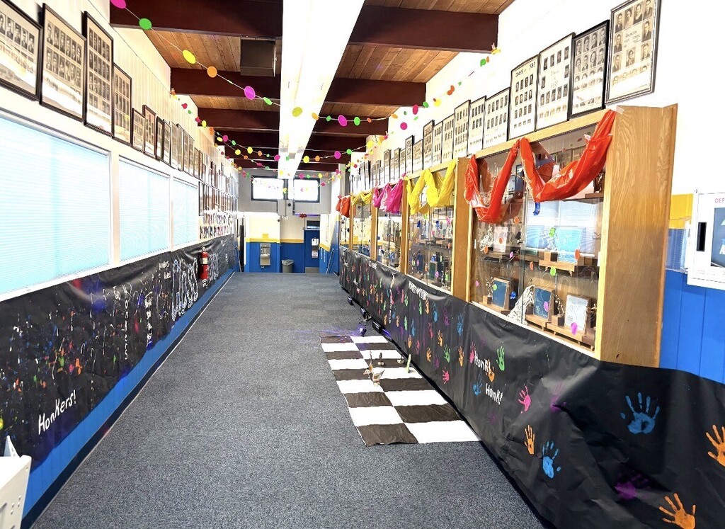 Hall Decor