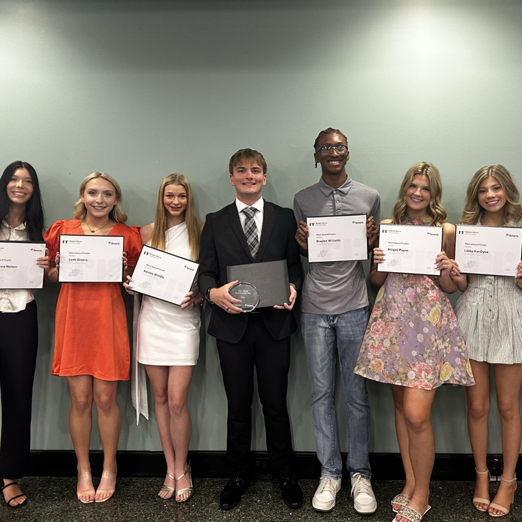 Tenaris Scholarship winners