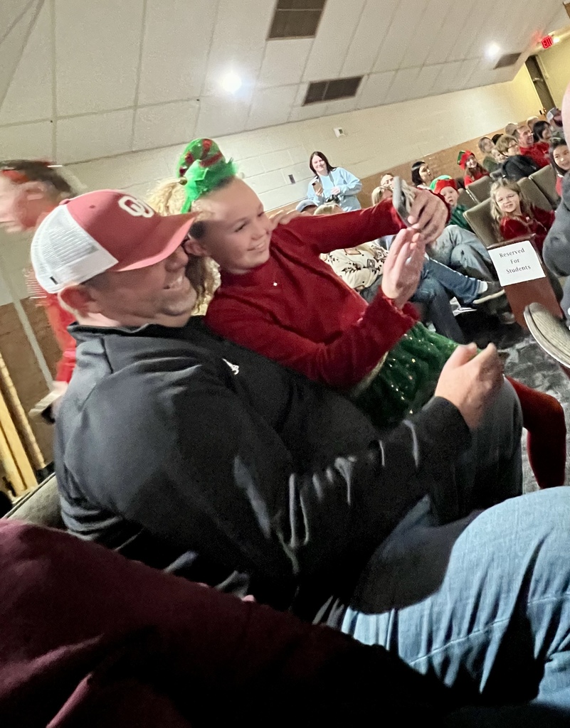 Elfie Selfies from Elflandia