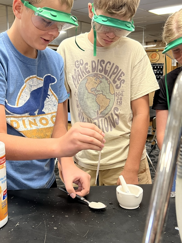 Ryder and Kreed in the science lab