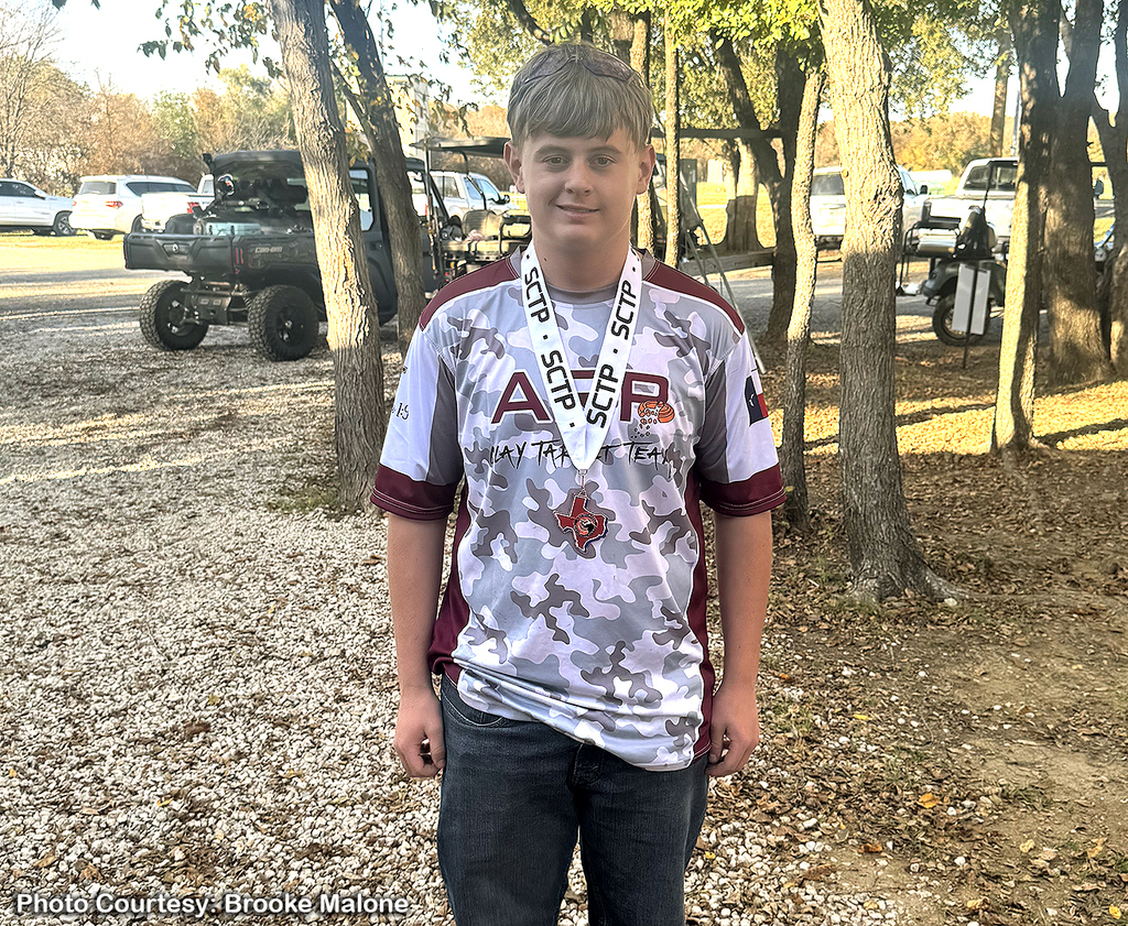 Arp Clay Target Team Alex Gallagher 110825