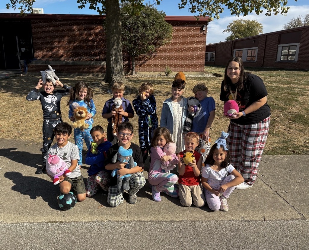 Ms. Mixson and her class
