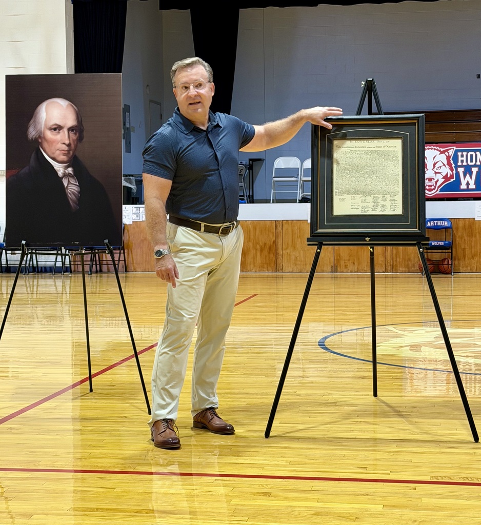 Thank you to Mr. Worthing for taking the time to bring an amazing presentation to Arthur County Schools on Constitution Day! We left feeling inspired, with a renewed appreciation for the important documents created by those who came before us. 🇺🇸