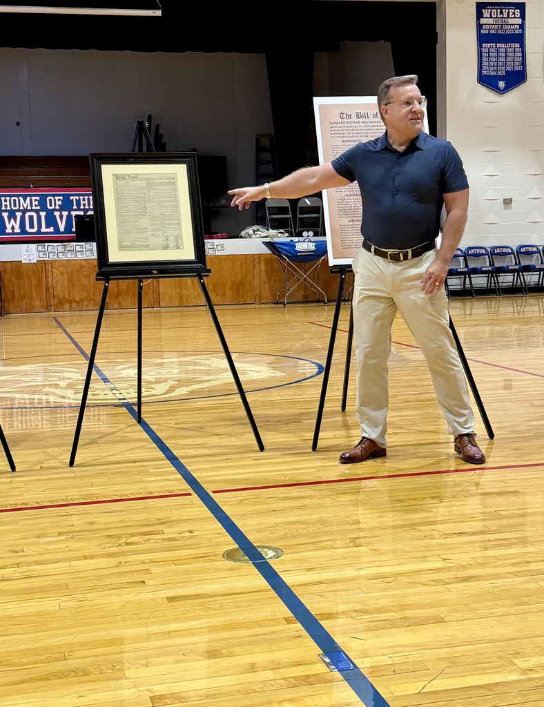 Thank you to Mr. Worthing for taking the time to bring an amazing presentation to Arthur County Schools on Constitution Day! We left feeling inspired, with a renewed appreciation for the important documents created by those who came before us. 🇺🇸