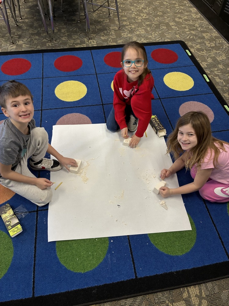 Students at Dino Dig