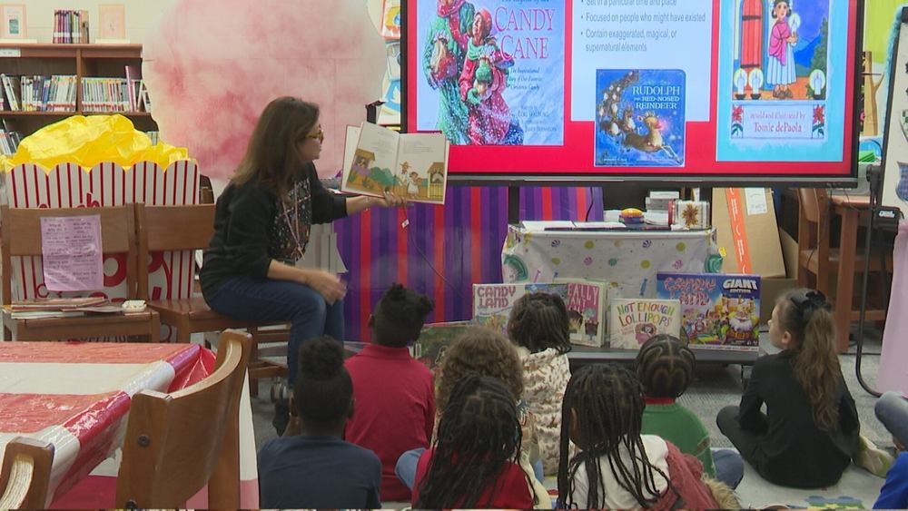 Story Lori leading a reading lesson