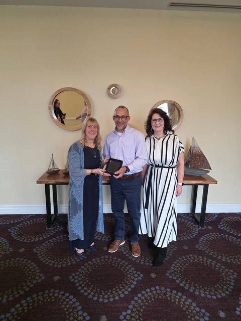 Jay Hillman Receives Award