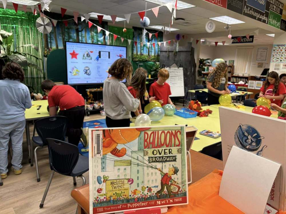 Balloons Over Broadway