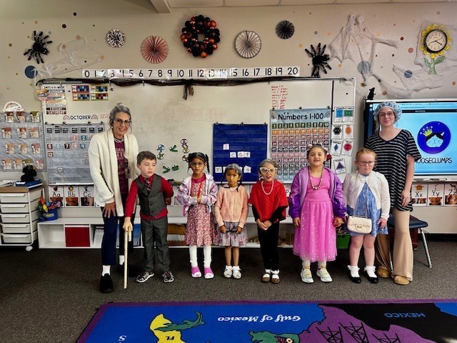 Kindergarten dressed up as 100 year olds for the 100th day of school