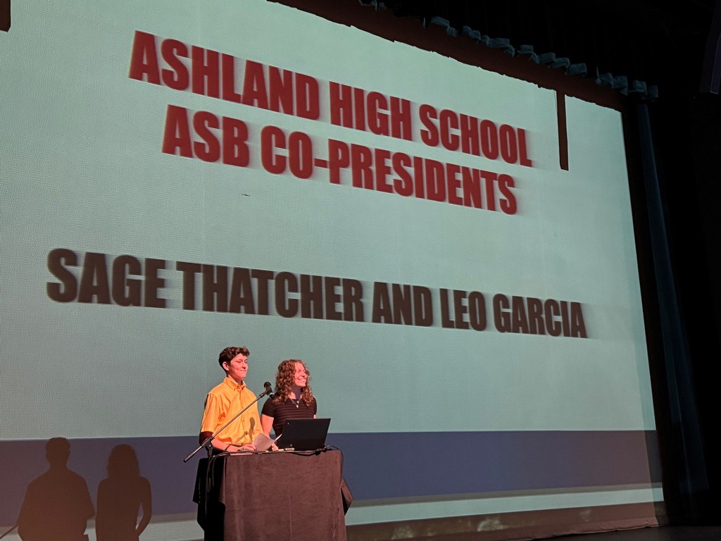 ASB Co-Presidents introducing themselves at the 2025-26 welcome back event