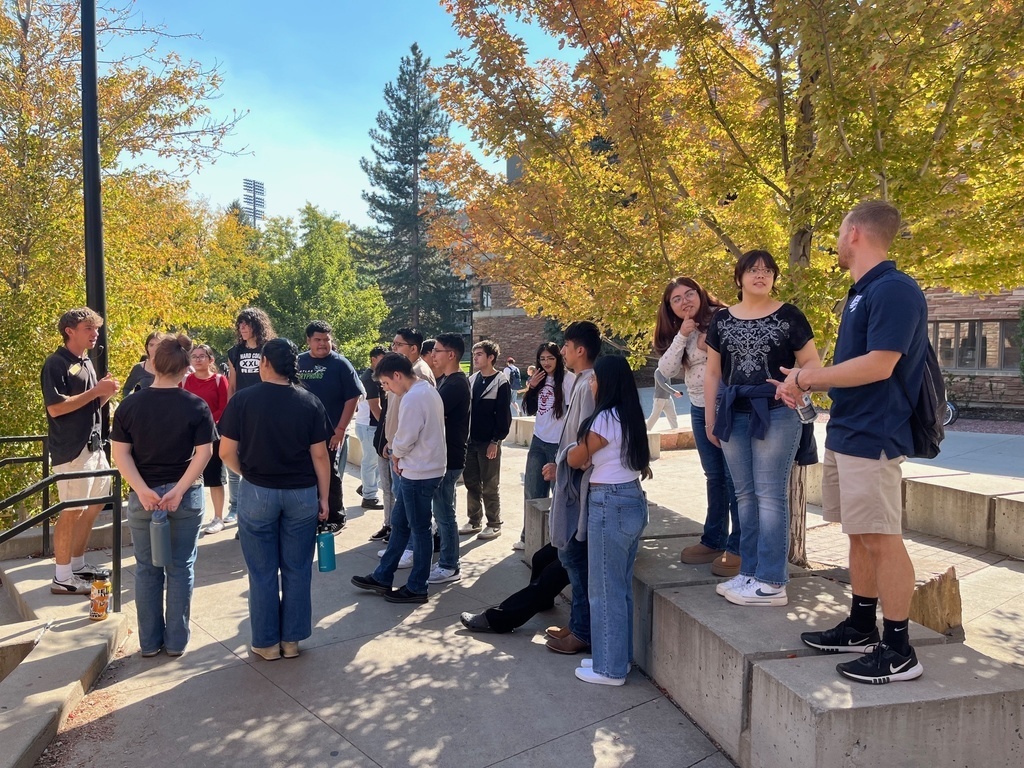students attend a college tour