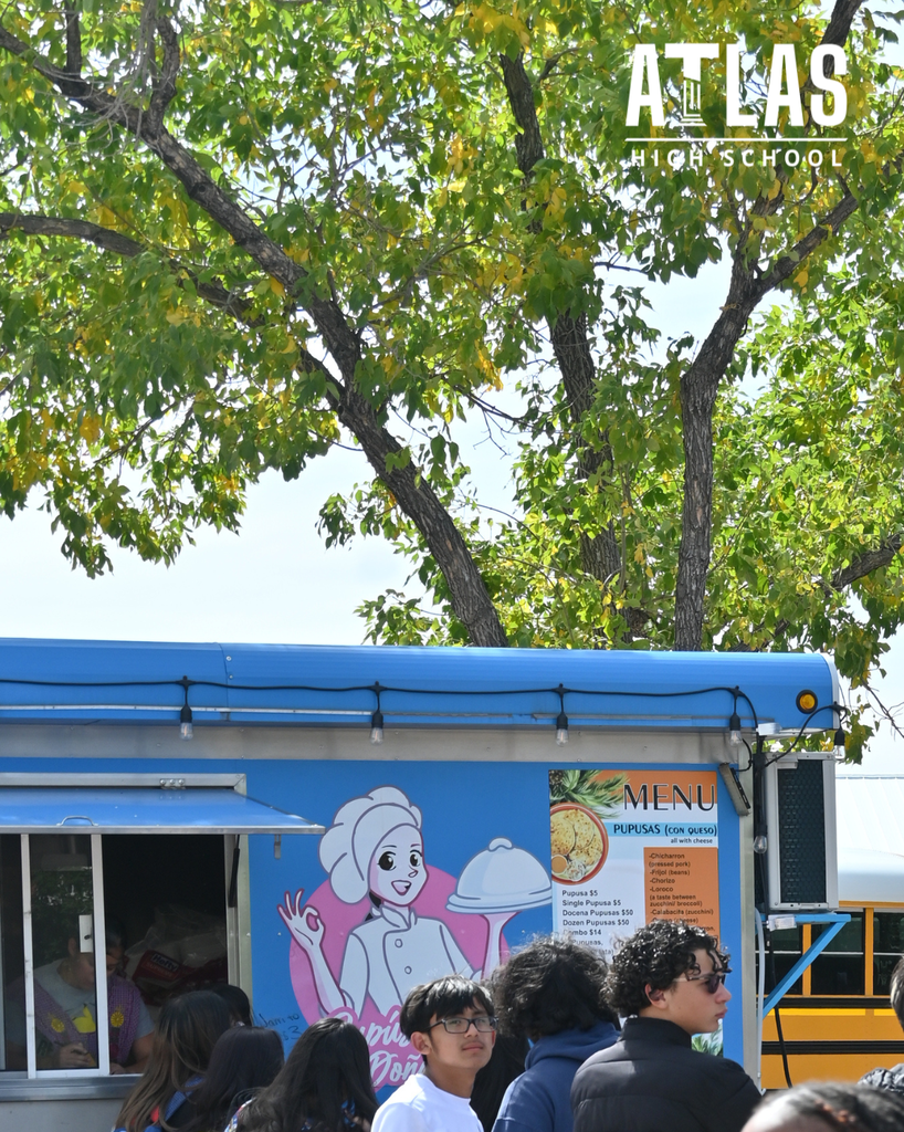 food truck and students