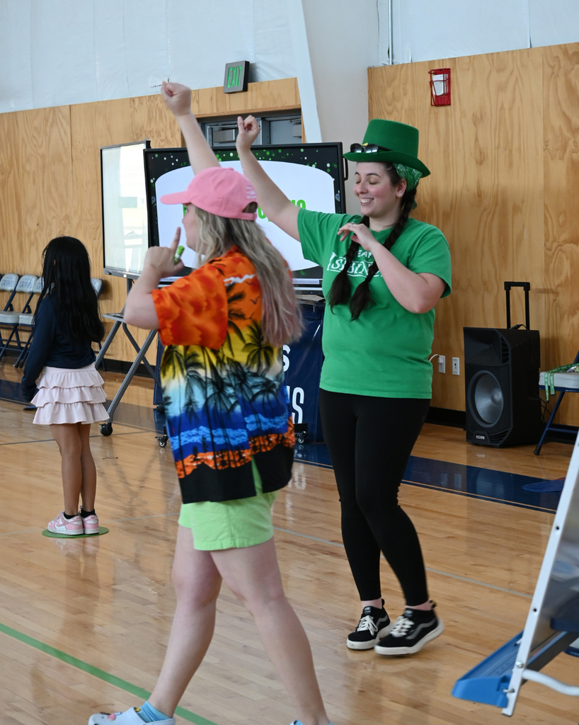teachers cheer