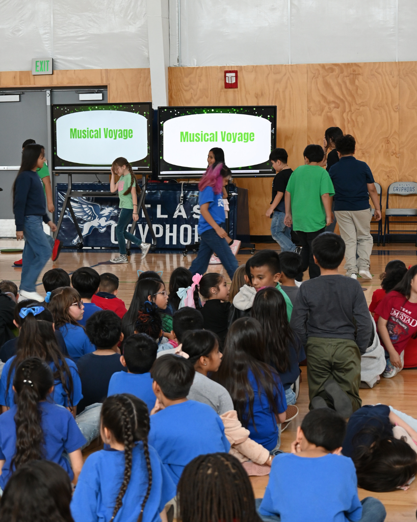 students play a game