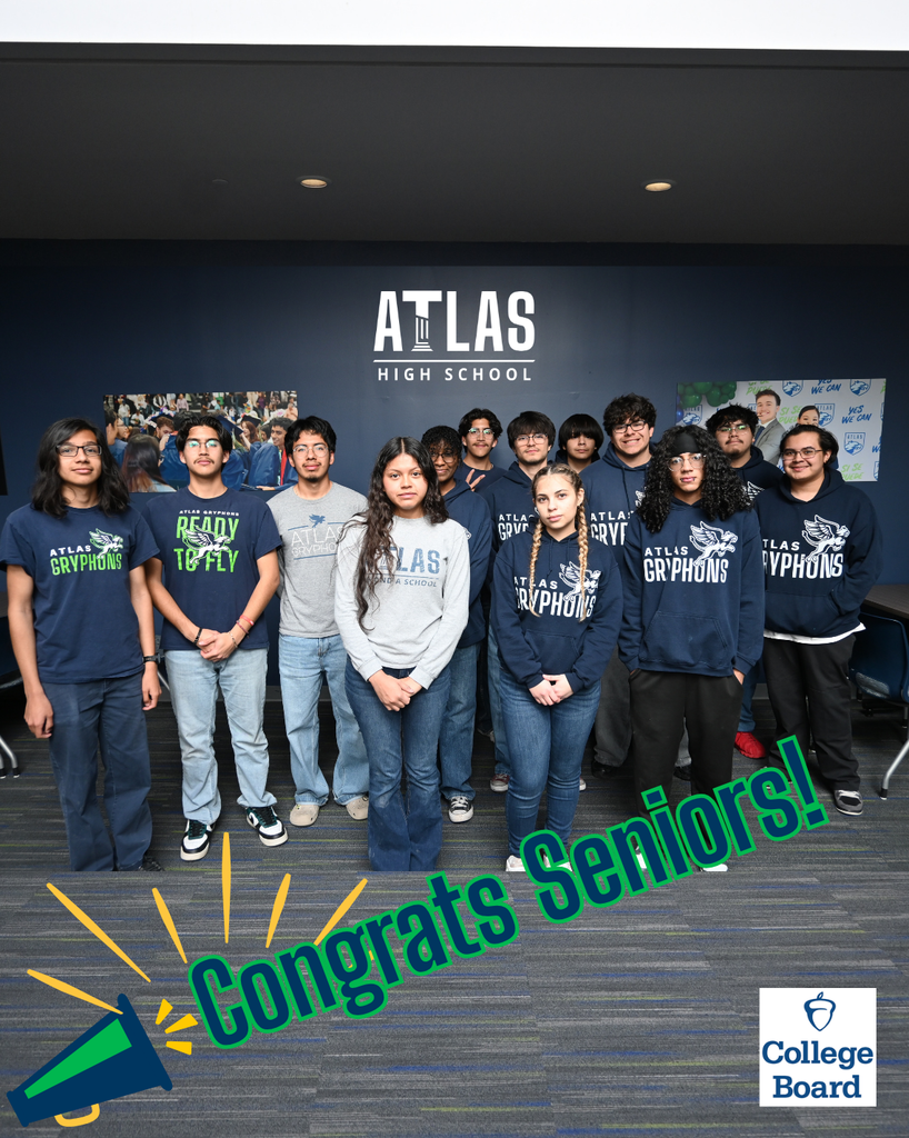 congrats seniors, with photo of students smiling